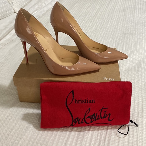 Authentic Christian Louboutin nude 38.5 red bottoms heels - Picture 2 of 9